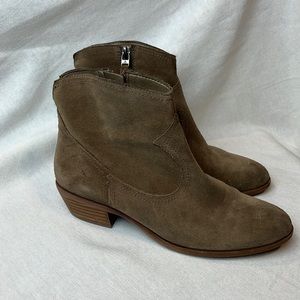 Sam Edelman tan suede western ankle booties